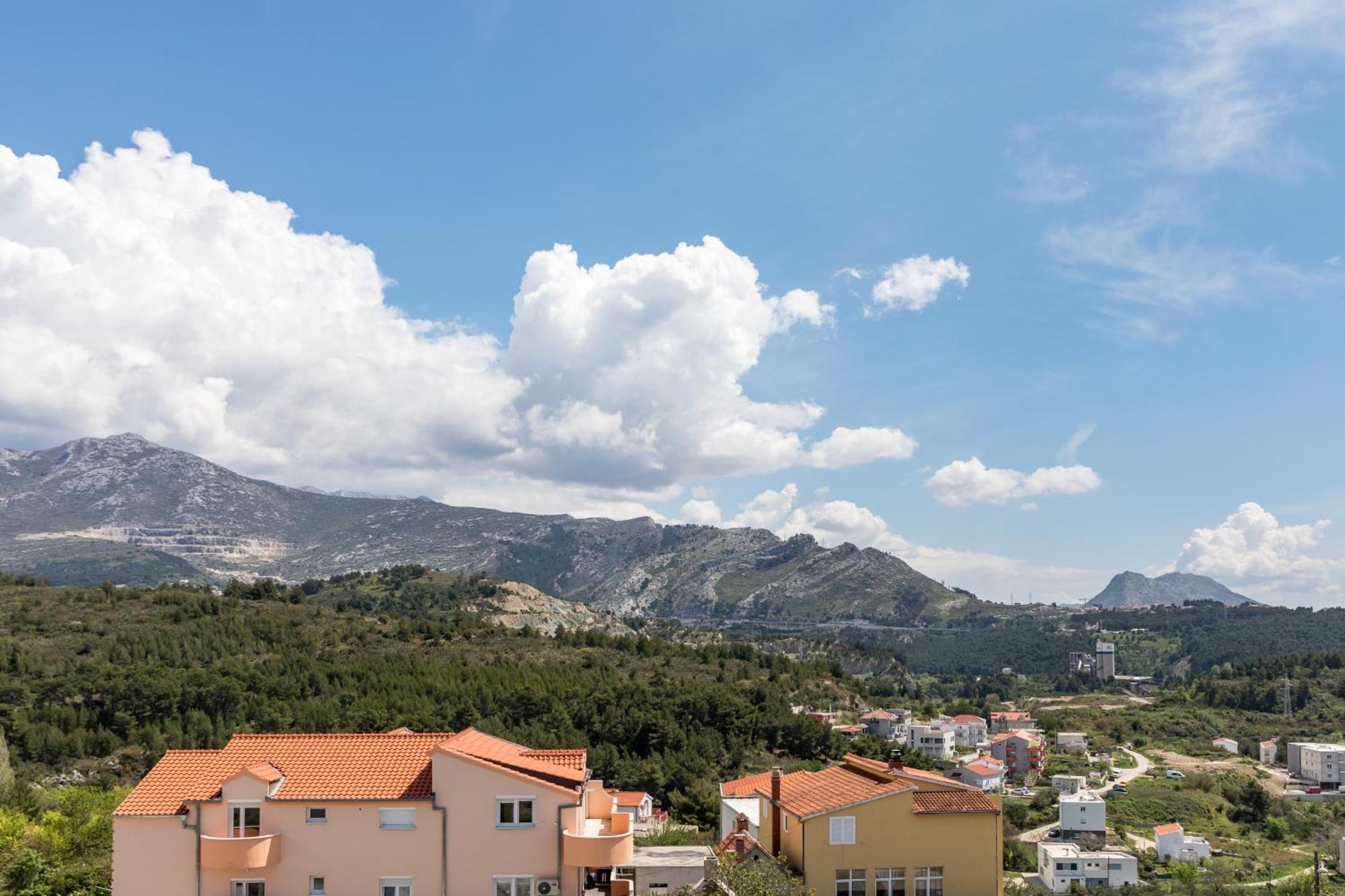 Apartments Villa Salona Sky Phòng bức ảnh