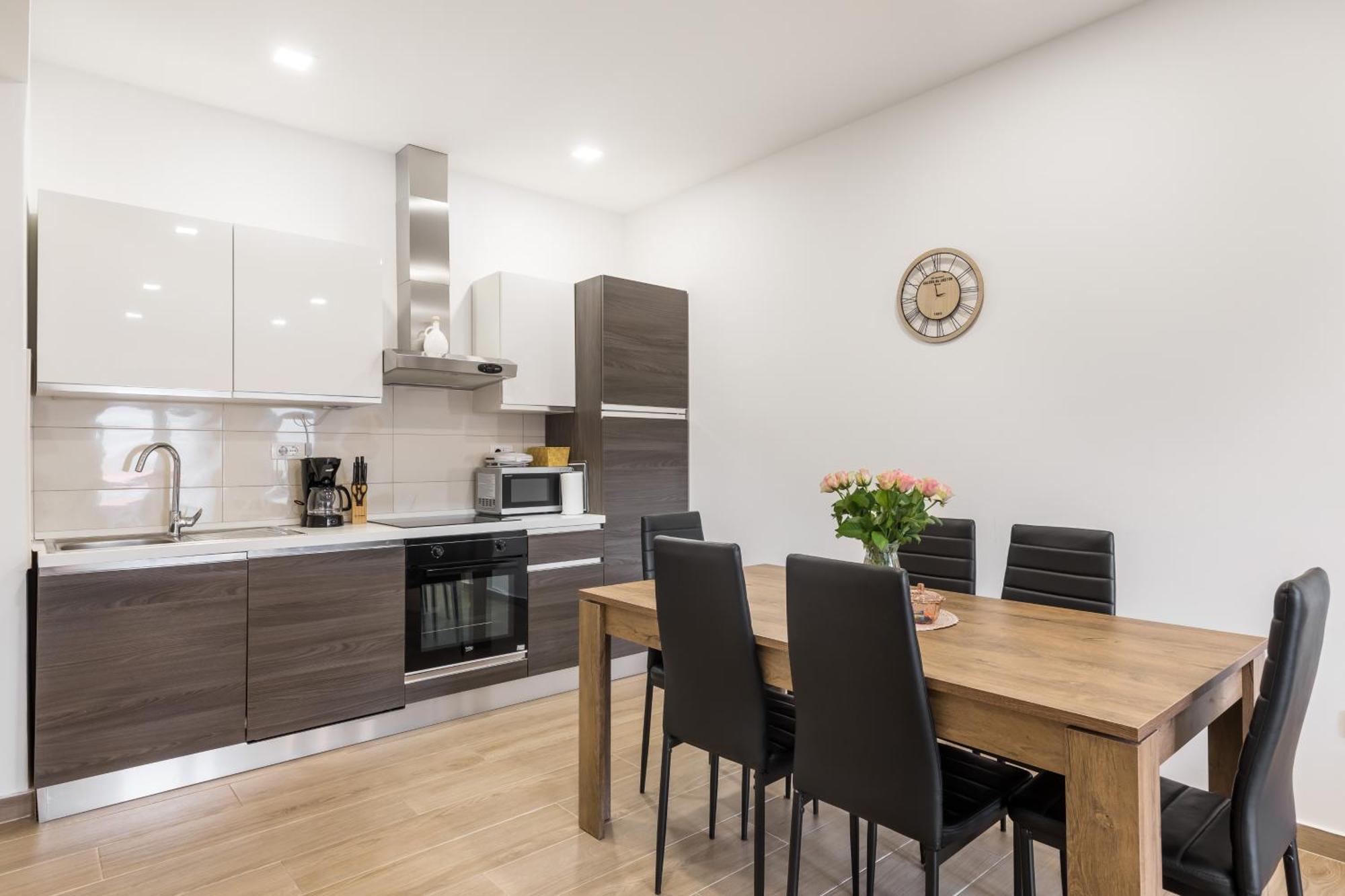 Apartments Villa Salona Sky Phòng bức ảnh