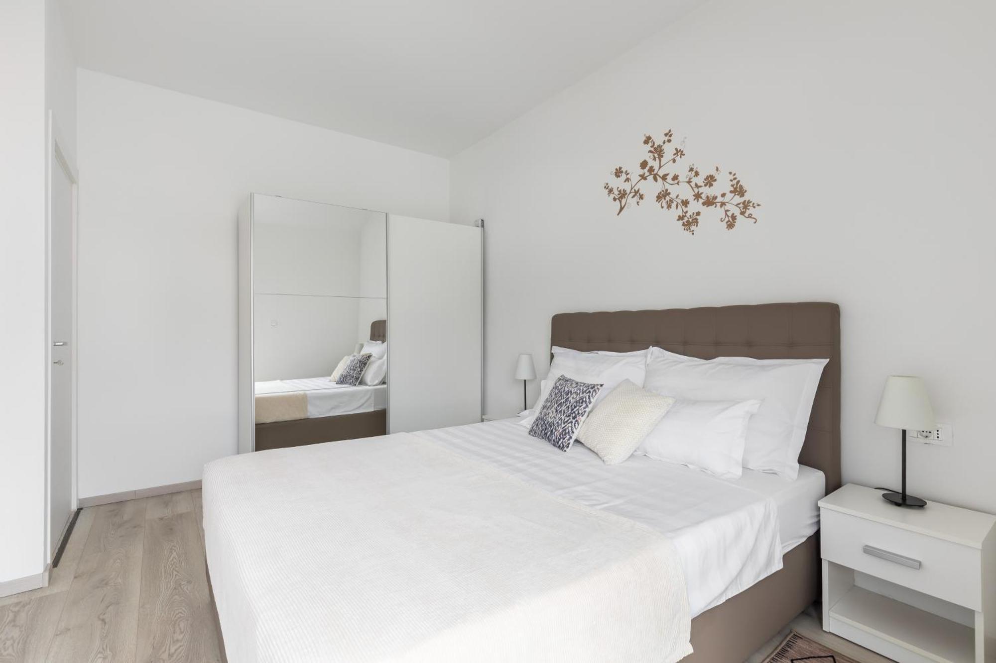 Apartments Villa Salona Sky Phòng bức ảnh