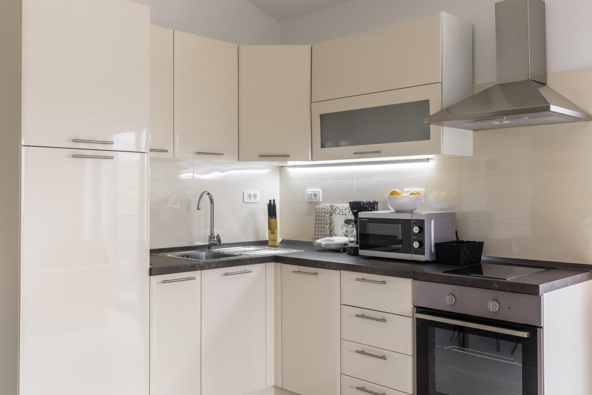 Apartments Villa Salona Sky Phòng bức ảnh